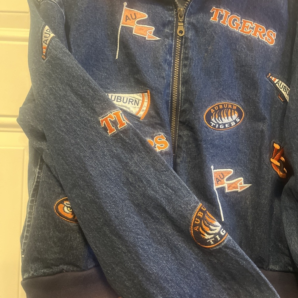 Auburn University Vintage Embroidered Patch Jean Jacket Auburn Tigers XL NCAA - Picture 4 of 11